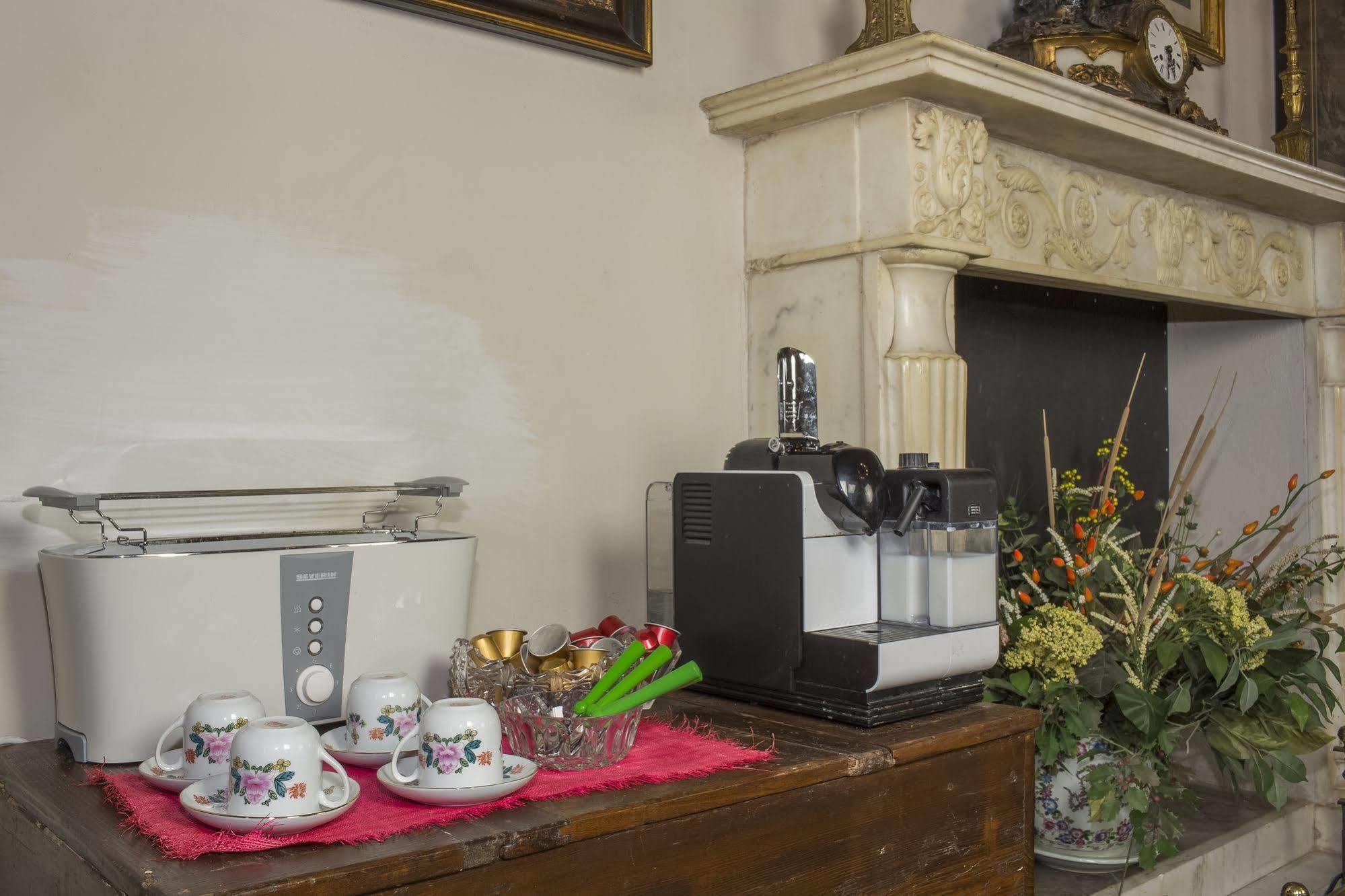 La Dimora Dei Monaci Bed and breakfast 2*